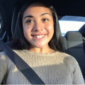 Meet your Posher, Vanessa